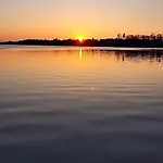 Dom Nad Brzegiem Jeziora
