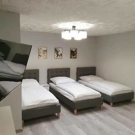 Apartamento Dom Nad Brzegiem Jeziora *