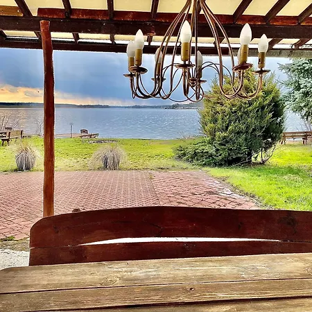 Apartamento Dom Nad Brzegiem Jeziora *